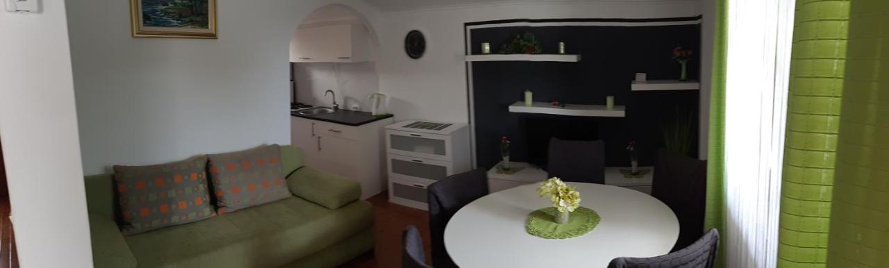 Apartments Maltasic Vir Zewnętrze zdjęcie