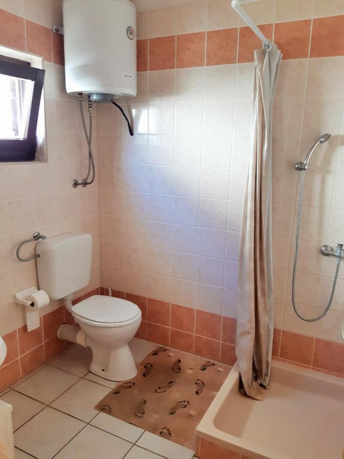 Apartments Maltasic Vir Zewnętrze zdjęcie