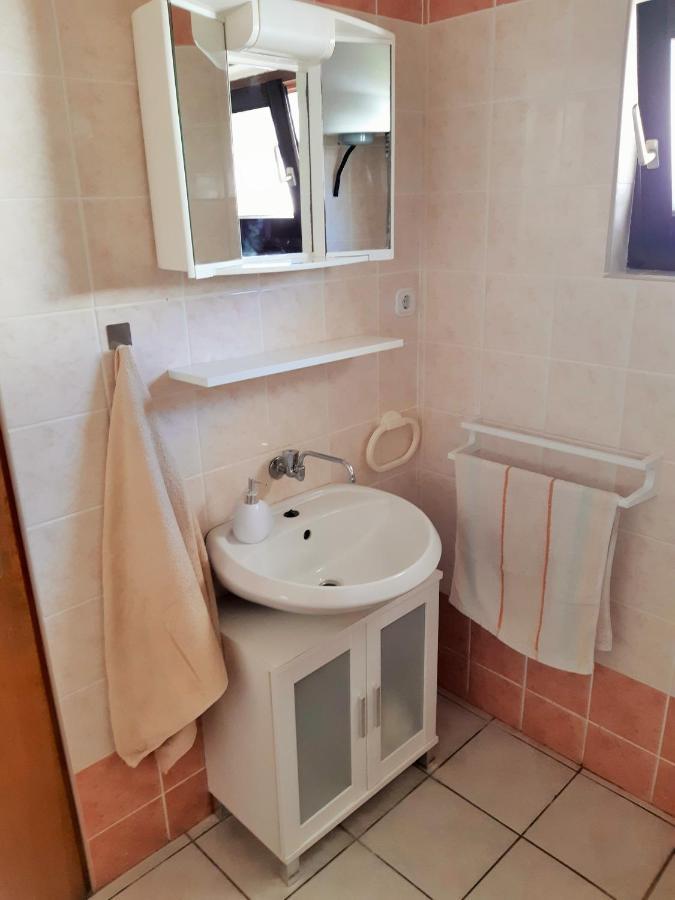 Apartments Maltasic Vir Zewnętrze zdjęcie