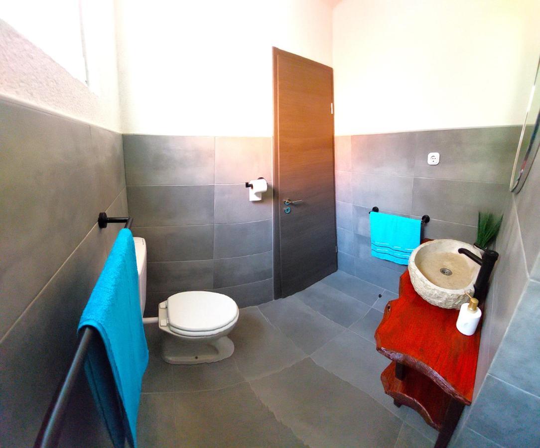 Apartments Maltasic Vir Zewnętrze zdjęcie