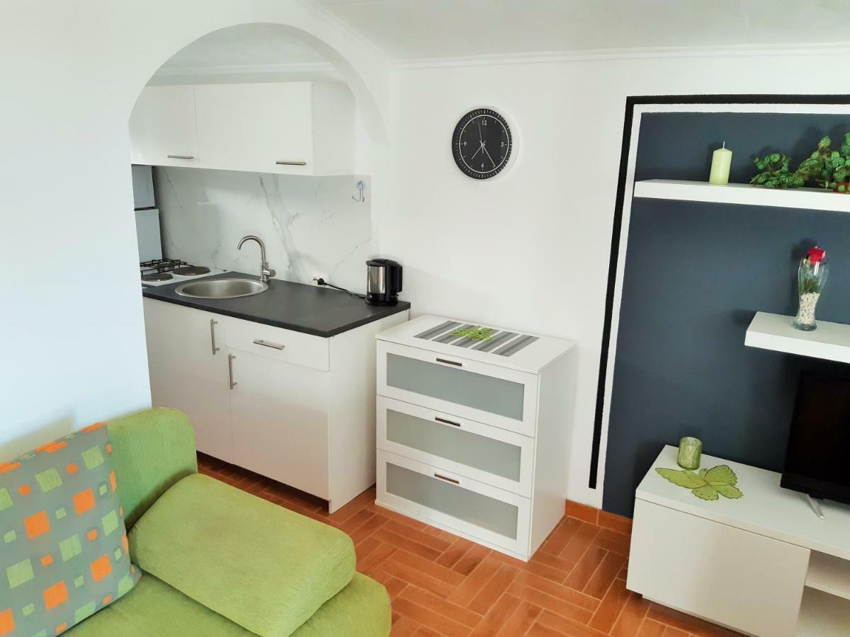Apartments Maltasic Vir Zewnętrze zdjęcie